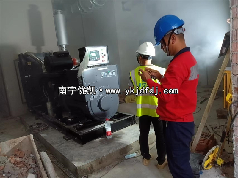 2022年6月15日，400KW上柴發(fā)電機組交付廣西賓陽某工程隊使用