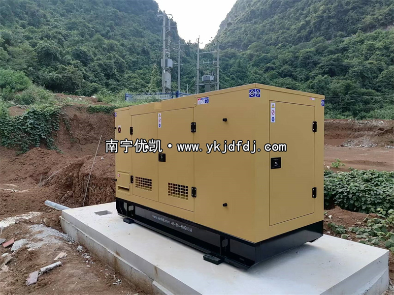 2022年9月24日，50KW、60KW、260KW三臺柴油發(fā)電機組發(fā)貨崇左