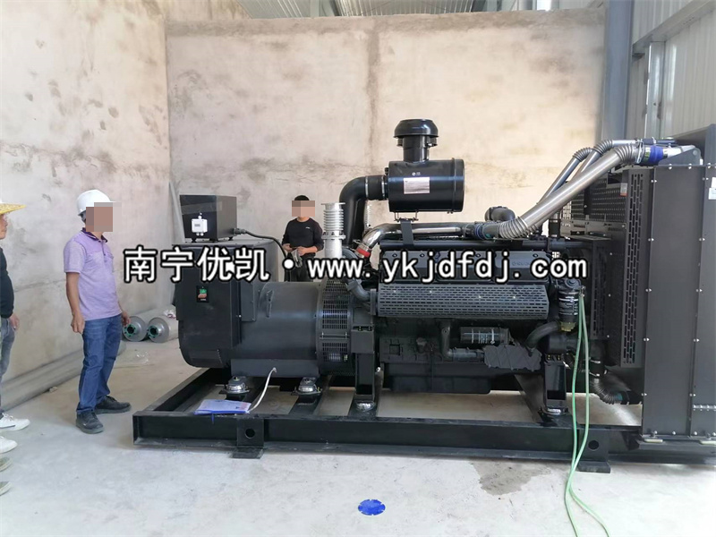 2022年10月24日，上柴600KW發(fā)電機組發(fā)貨廣西某項目工程