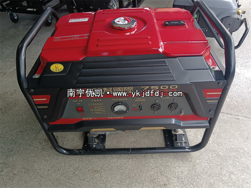2024年9月12日，客戶到店自提6.5KW汽油發(fā)電機(jī)組