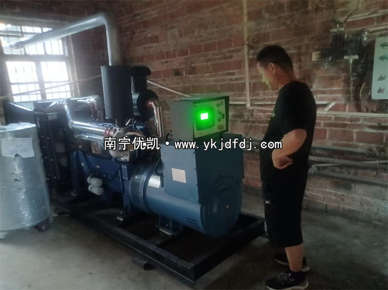 2025年6月16日，玉林某中學(xué)項目200kw柴油發(fā)電機組到貨安裝調(diào)試